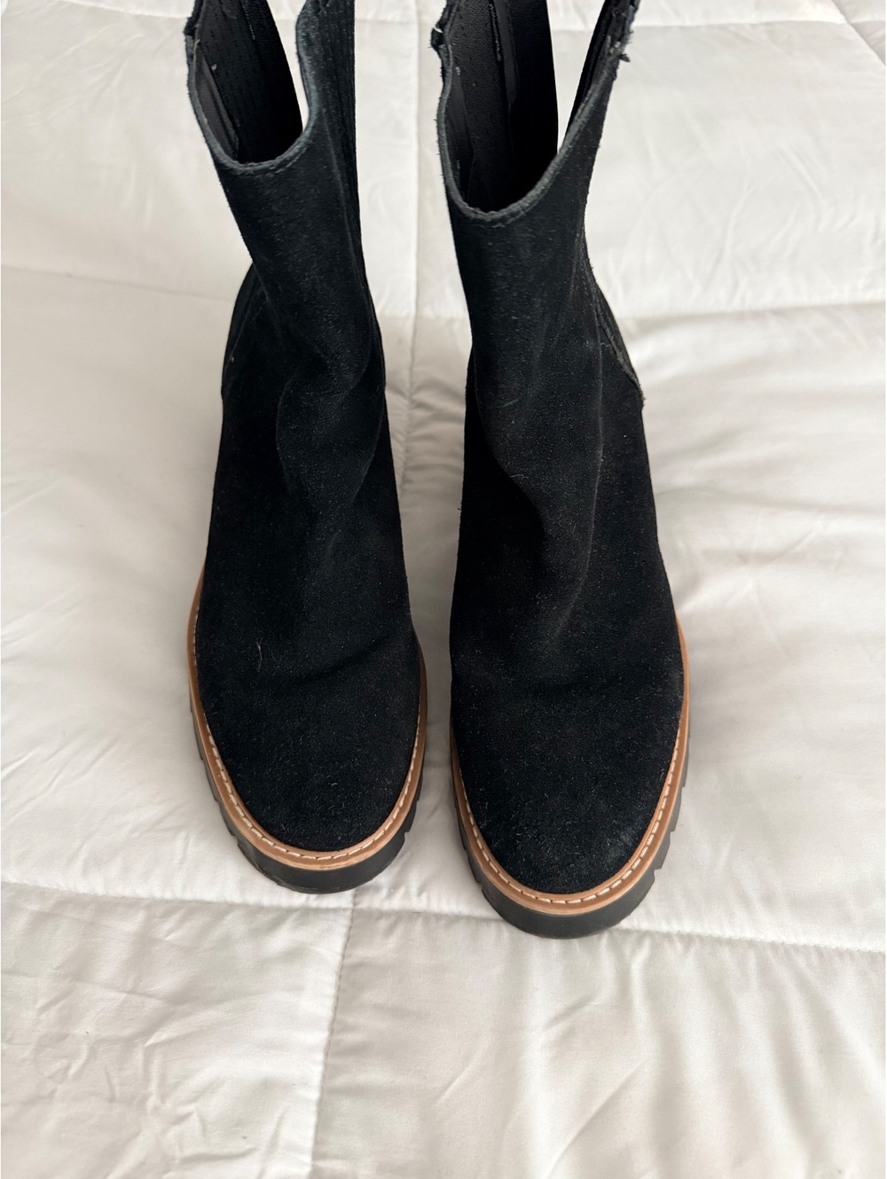Tom Hopper Black Leather Upper Ankle Boots with Manmade Sole